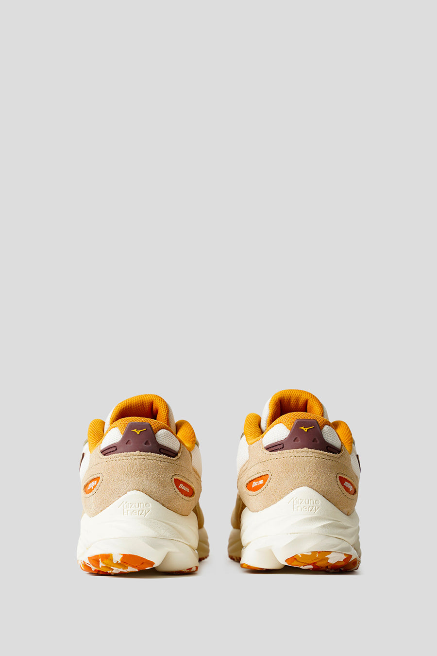 Оригінальна WAVE RIDER B PRISTINE AND COFFEE SNEAKERS MIZUNO – вид 6