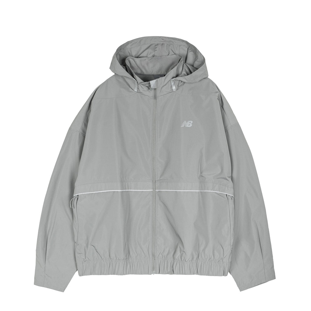 Оригінальна Elusive Shell Jacket New balance – боковий вид