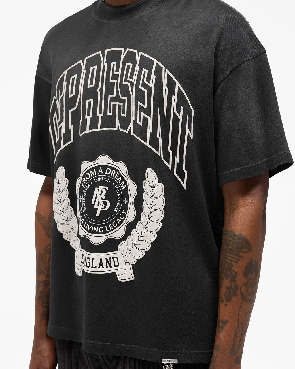 Legacy Crest T-Shirt Represent оригінал – Купити в Україні – детальний вид