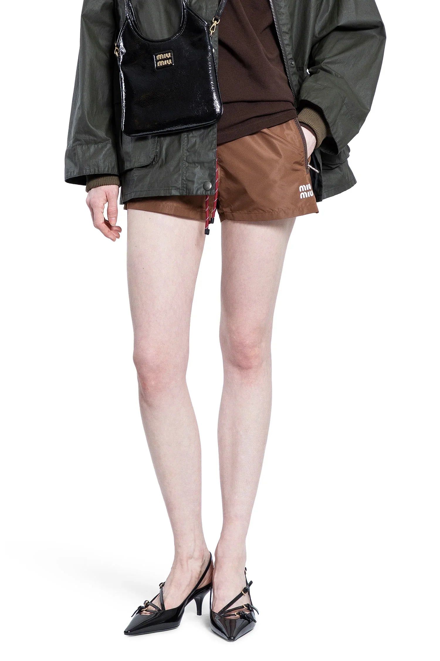 Woman Brown Shorts Miu miu – Гарантія оригінальності – боковий вид