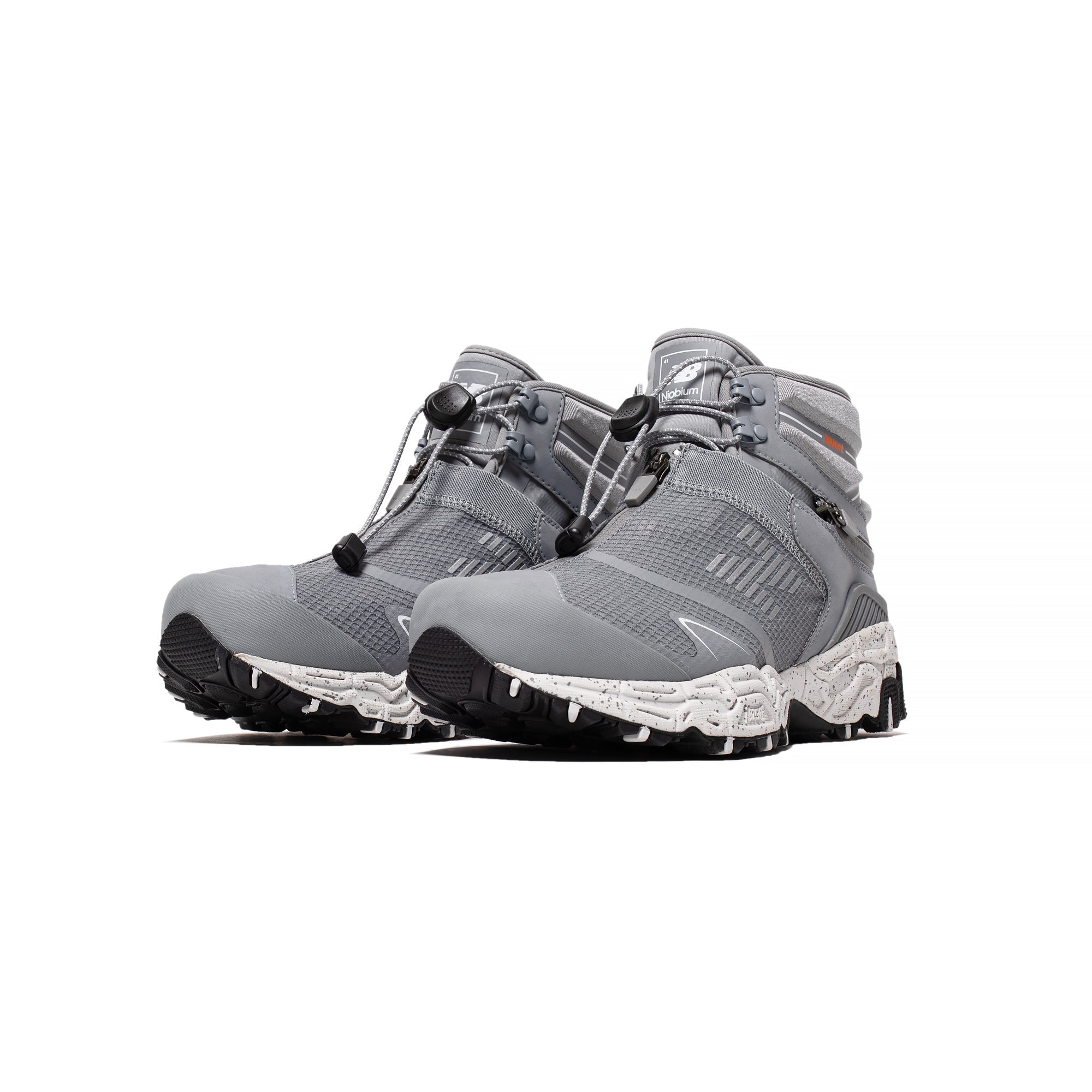 Men Niobium 2020 Steel Shoes New balance оригінал – Купити в Україні – вид ззаду