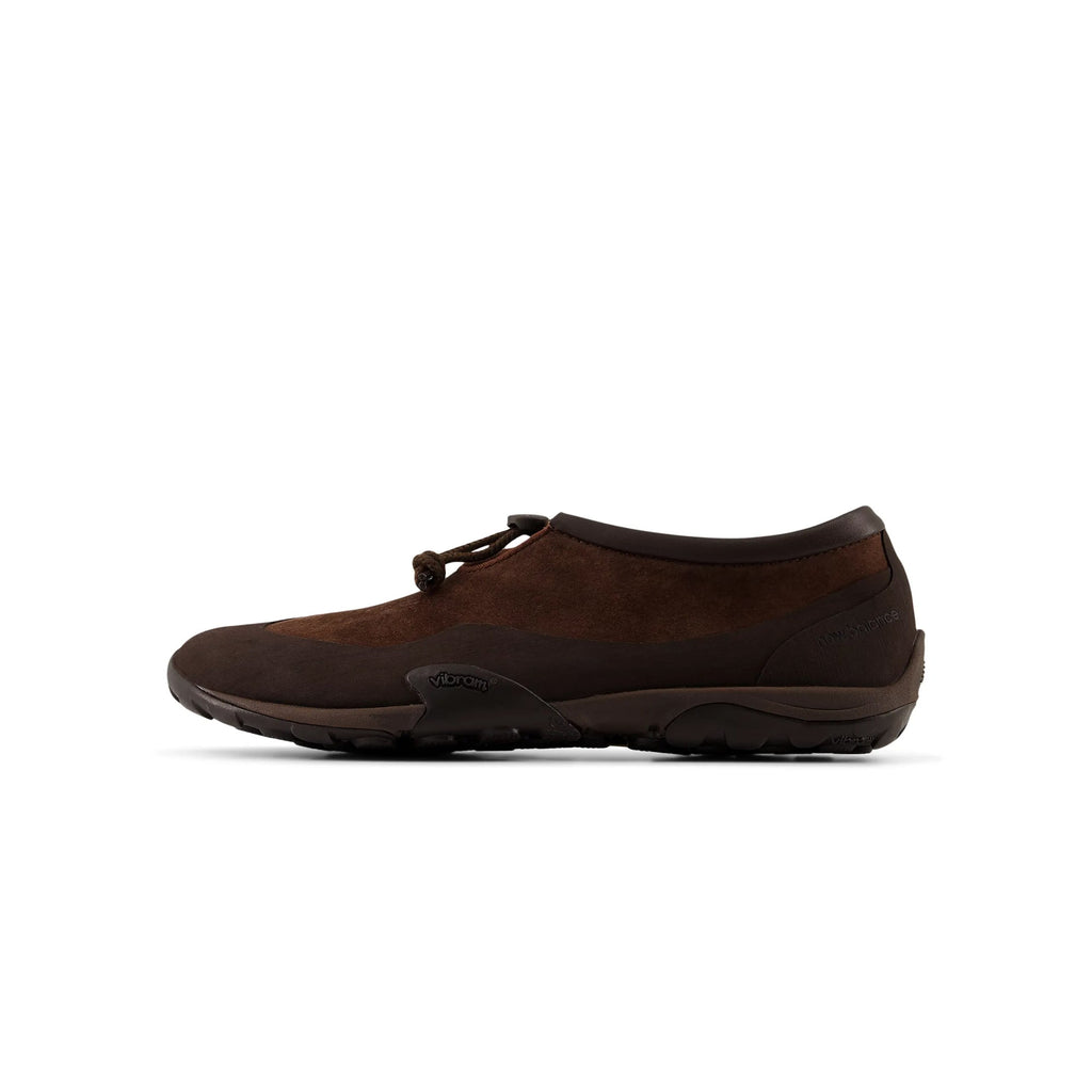 Mens Mt10t Shoes New balance – Гарантія оригінальності – боковий вид