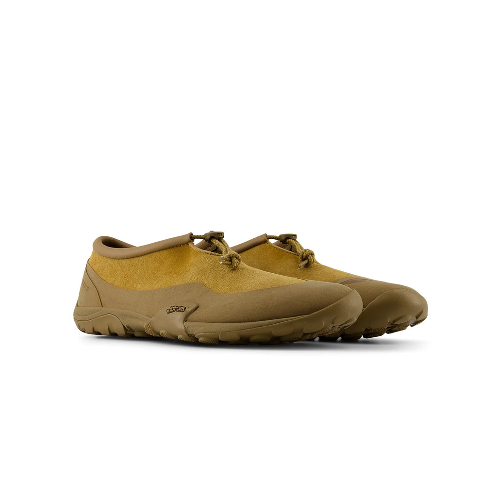 Mens Mt10t Shoes New balance – Гарантія оригінальності – вид ззаду