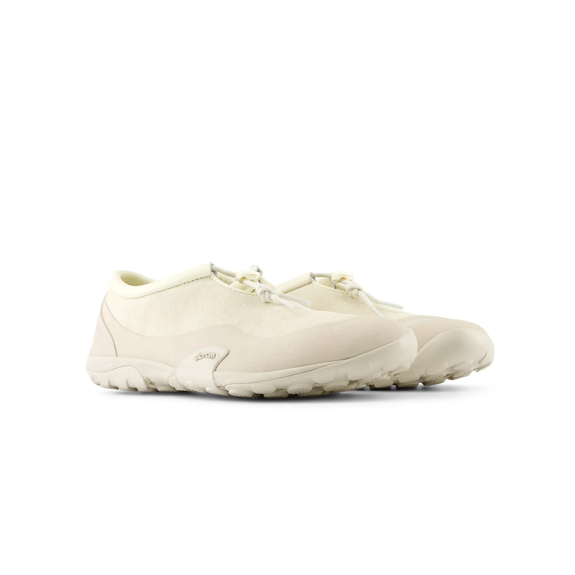 Оригінальна X Tokyo Design Studio Mens Shoes New balance – вид ззаду