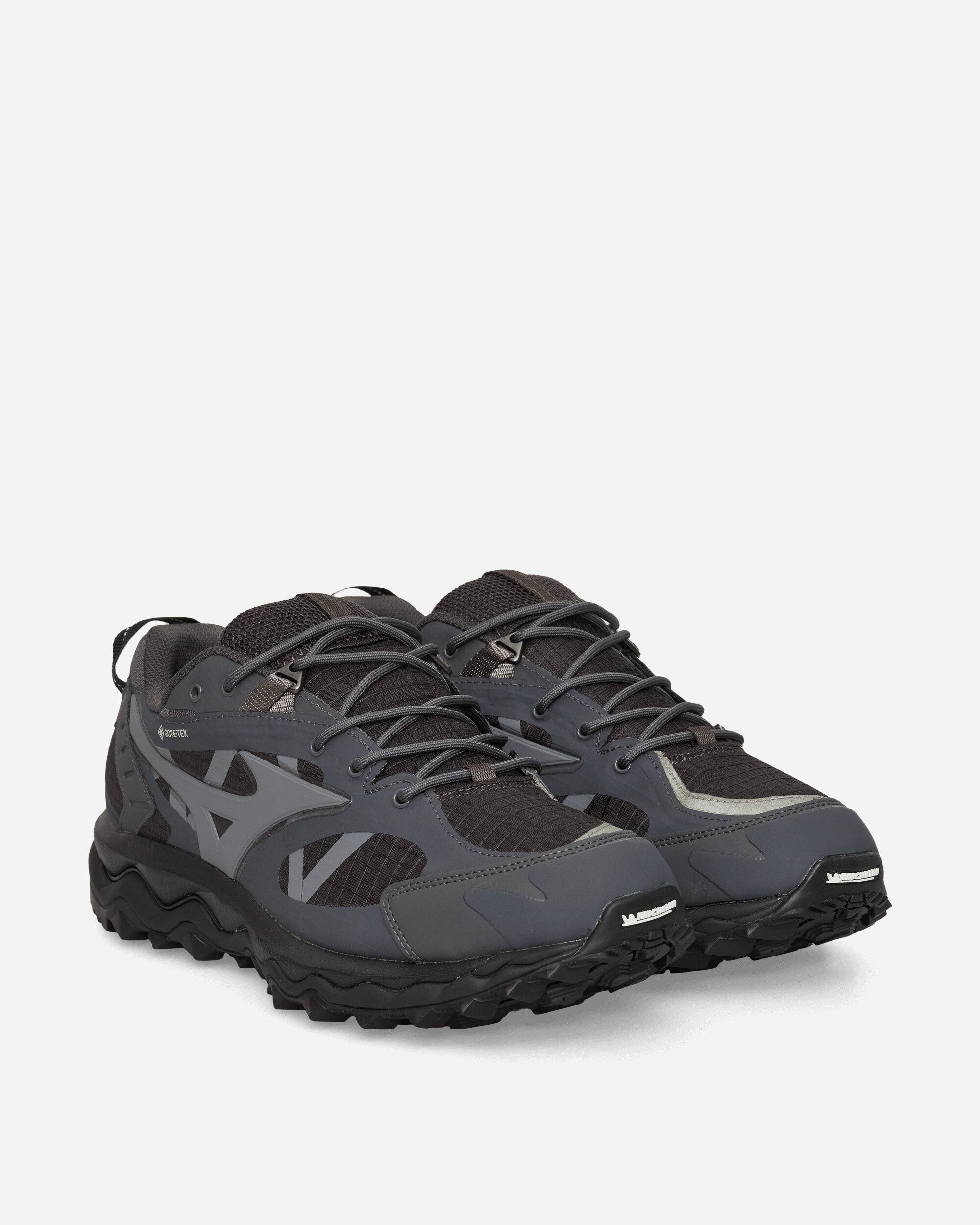 Оригінальна Wave Mujin Tl Gore-Tex Sneakers Black Sand Mizuno – вид ззаду