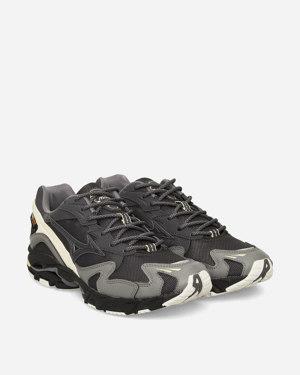 Wave Rider 10 Cordura Sneakers Black Sand Mizuno оригінал – Купити в Україні – вид ззаду