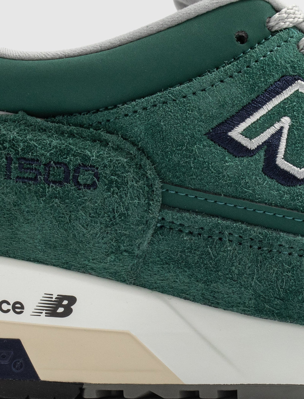 Made In Uk 1500 Rainforest New balance оригінал – Купити в Україні – вид ззаду