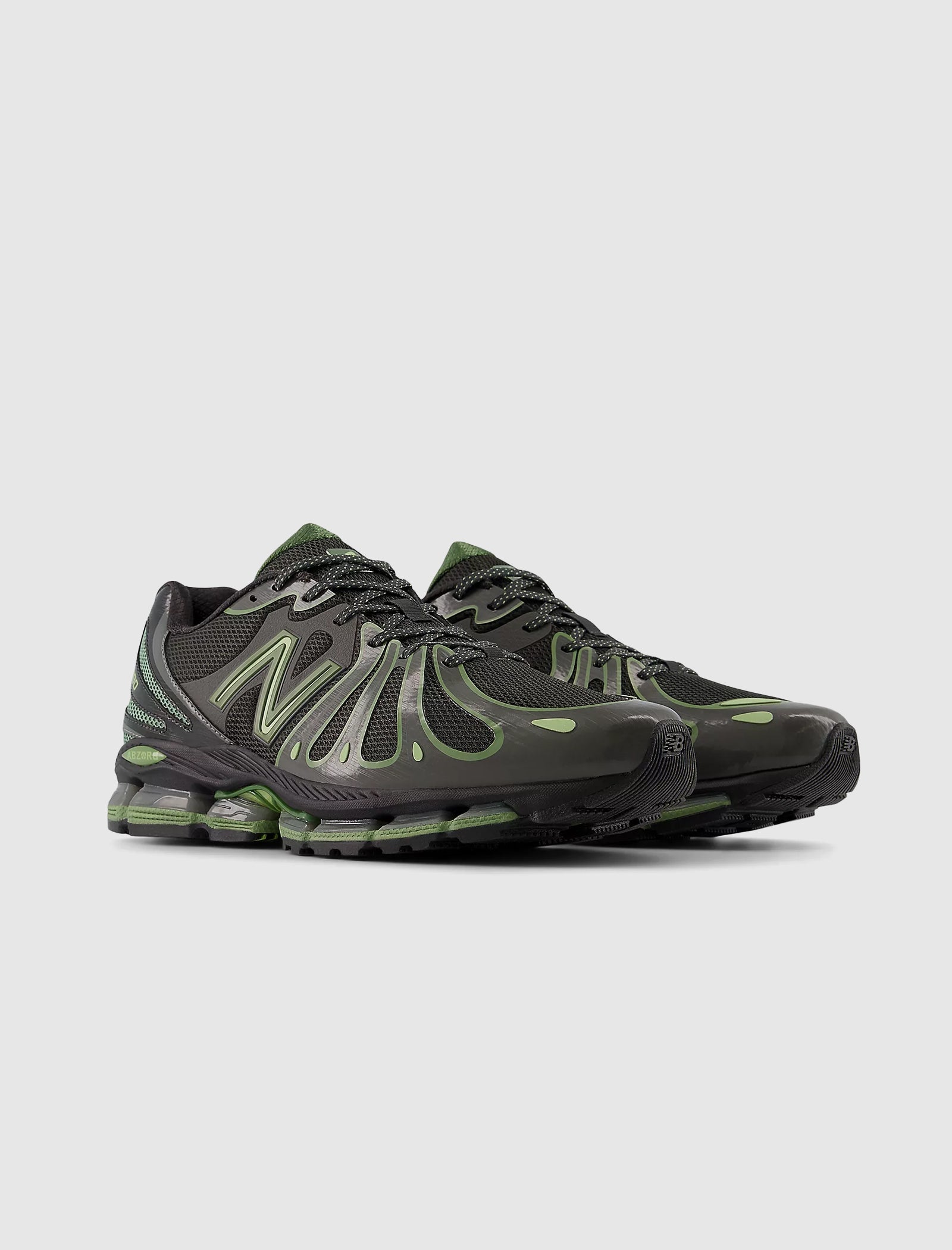 1890 Faded Black New balance – Гарантія оригінальності – вид ззаду