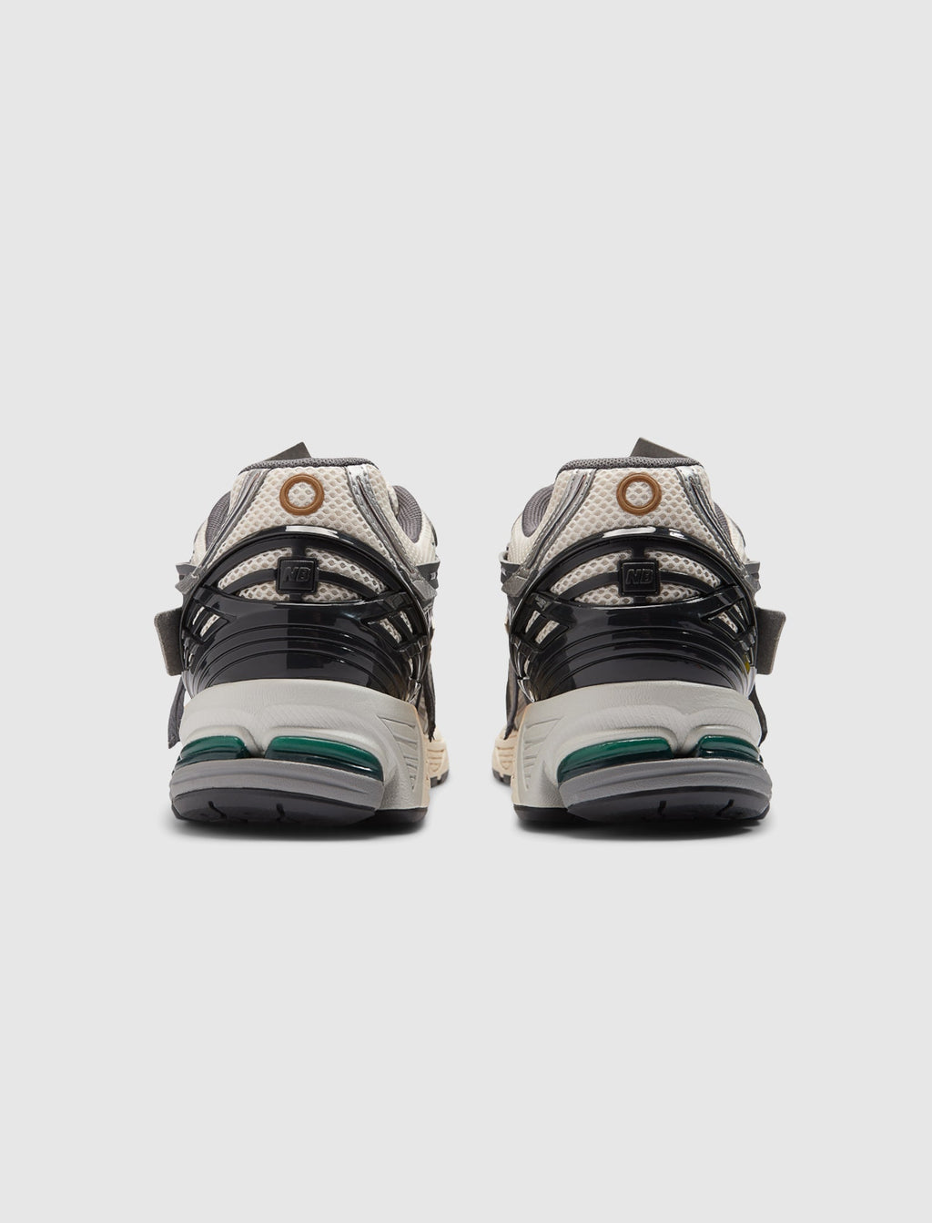 Оригінальна 1906a Silver Metallic New balance – збільшений вид