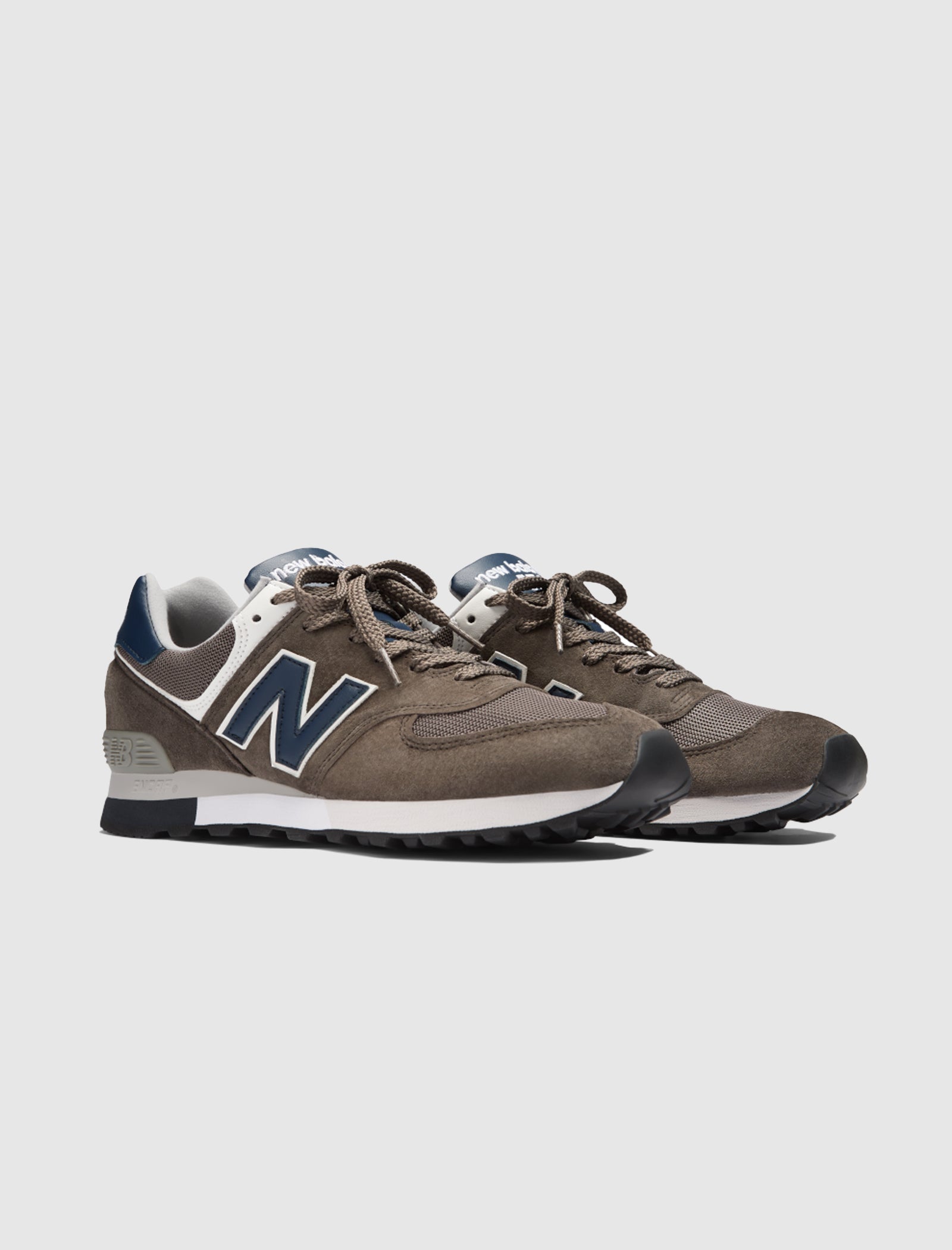 Made In Uk 576 Morel New balance оригінал – Купити в Україні – вид ззаду