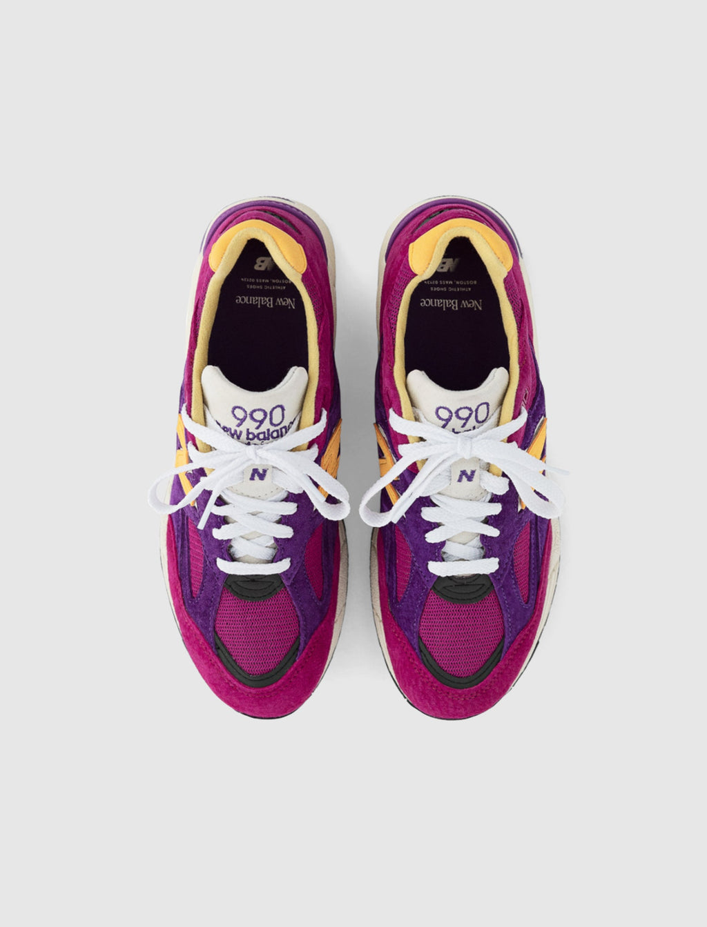 Оригінальна 990 V2 Made In Usa Pink New balance – детальний вид