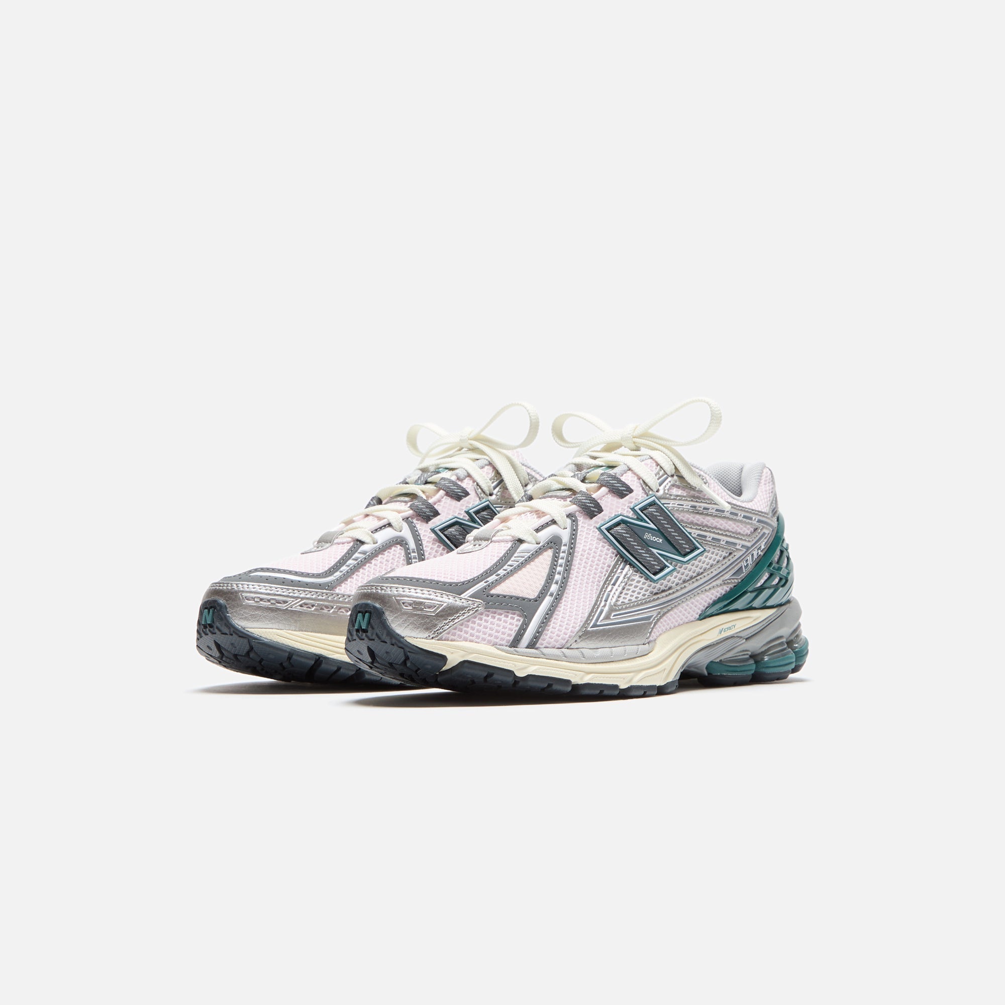 New balance Footwear оригінал | Швидка доставка Україна – вид ззаду