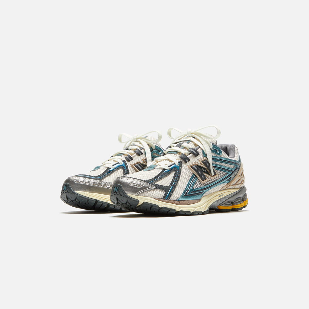 Оригінальна 1906r New Spruce New balance – вид ззаду