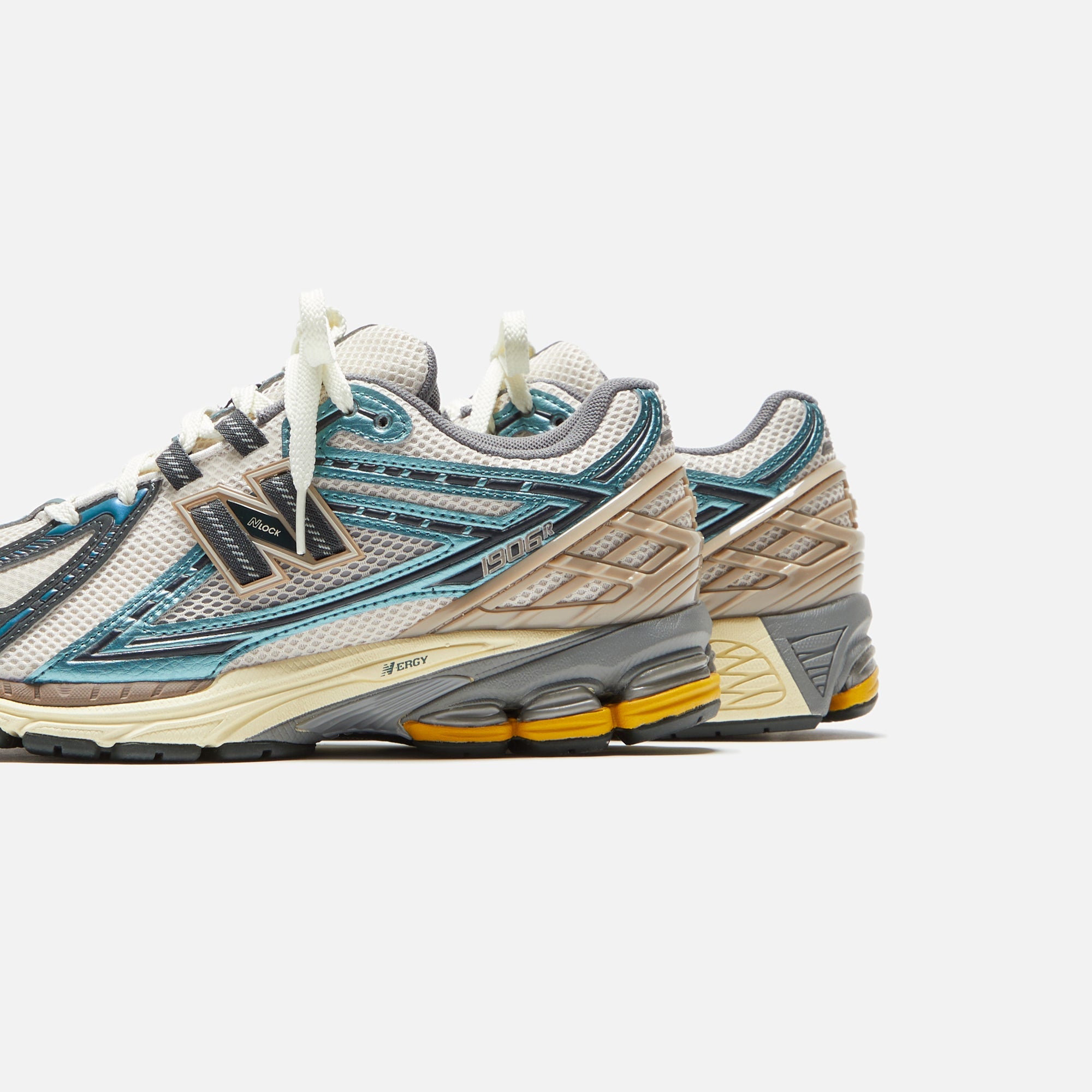Оригінальна 1906r New Spruce New balance – детальний вид