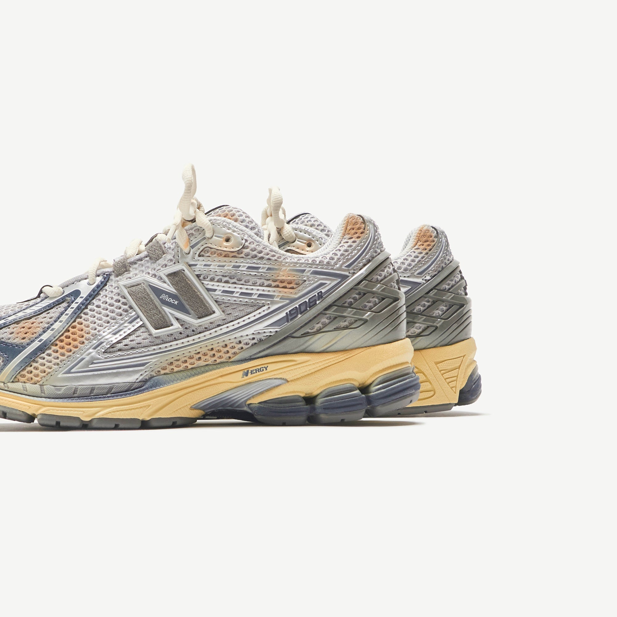 1906 Grey New balance оригінал – Купити в Україні – детальний вид