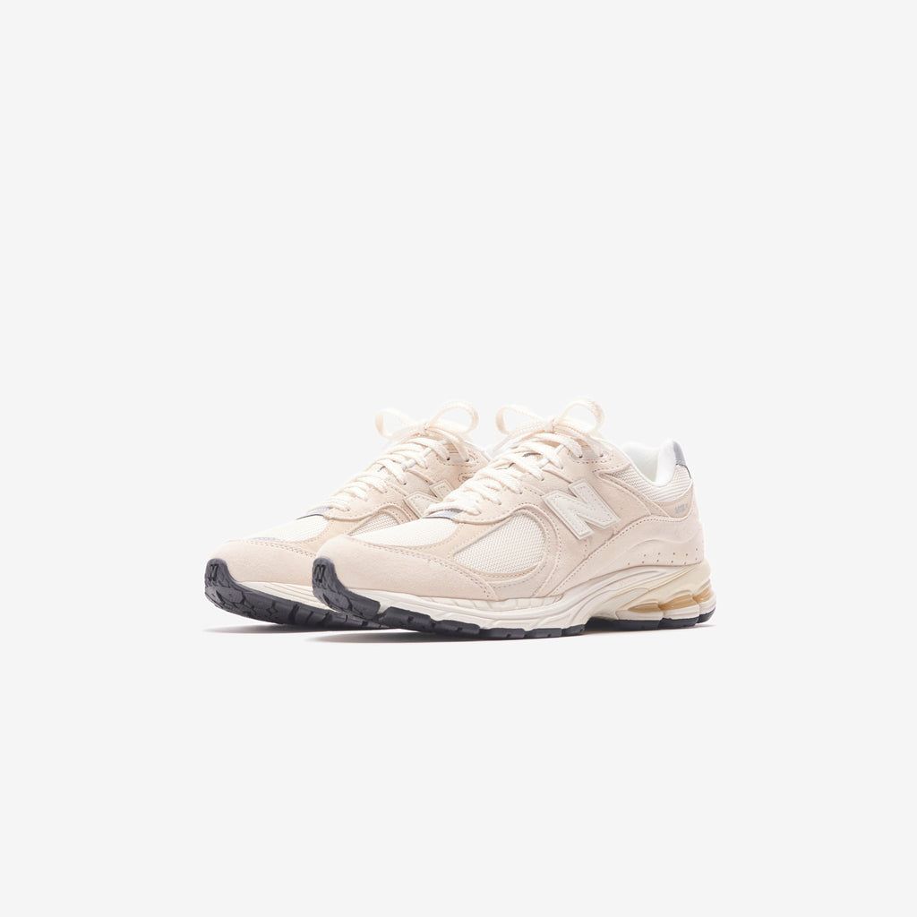 2002r Calm Taupe New balance – Гарантія оригінальності – вид ззаду
