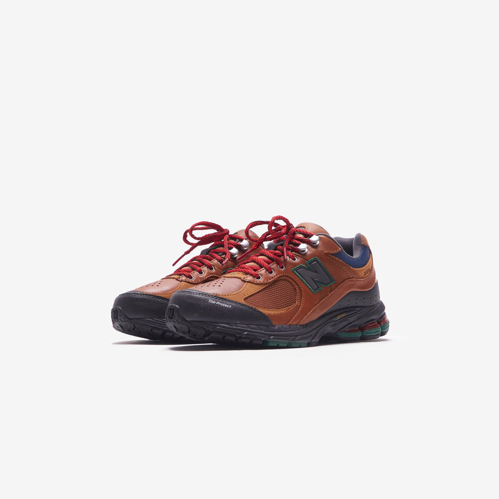 2002r Brown New balance – Гарантія оригінальності – вид ззаду