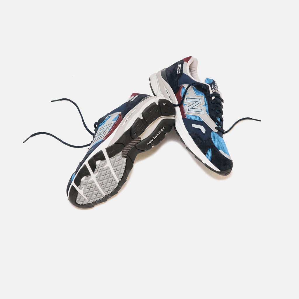 Made In Uk 920 Navy New balance оригінал – Купити в Україні – збільшений вид