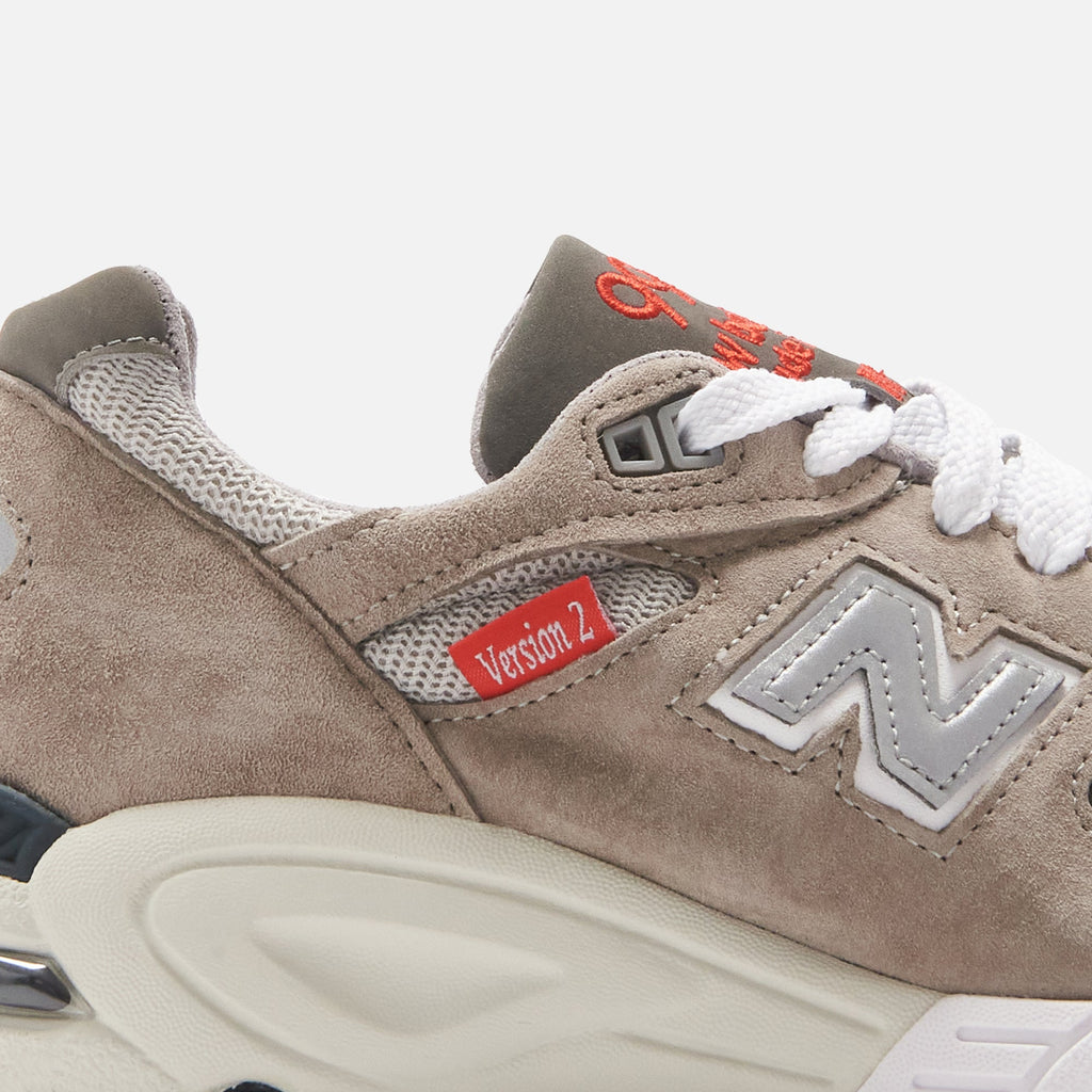 990v2 Made In Usa Grey New balance – Гарантія оригінальності – вид ззаду