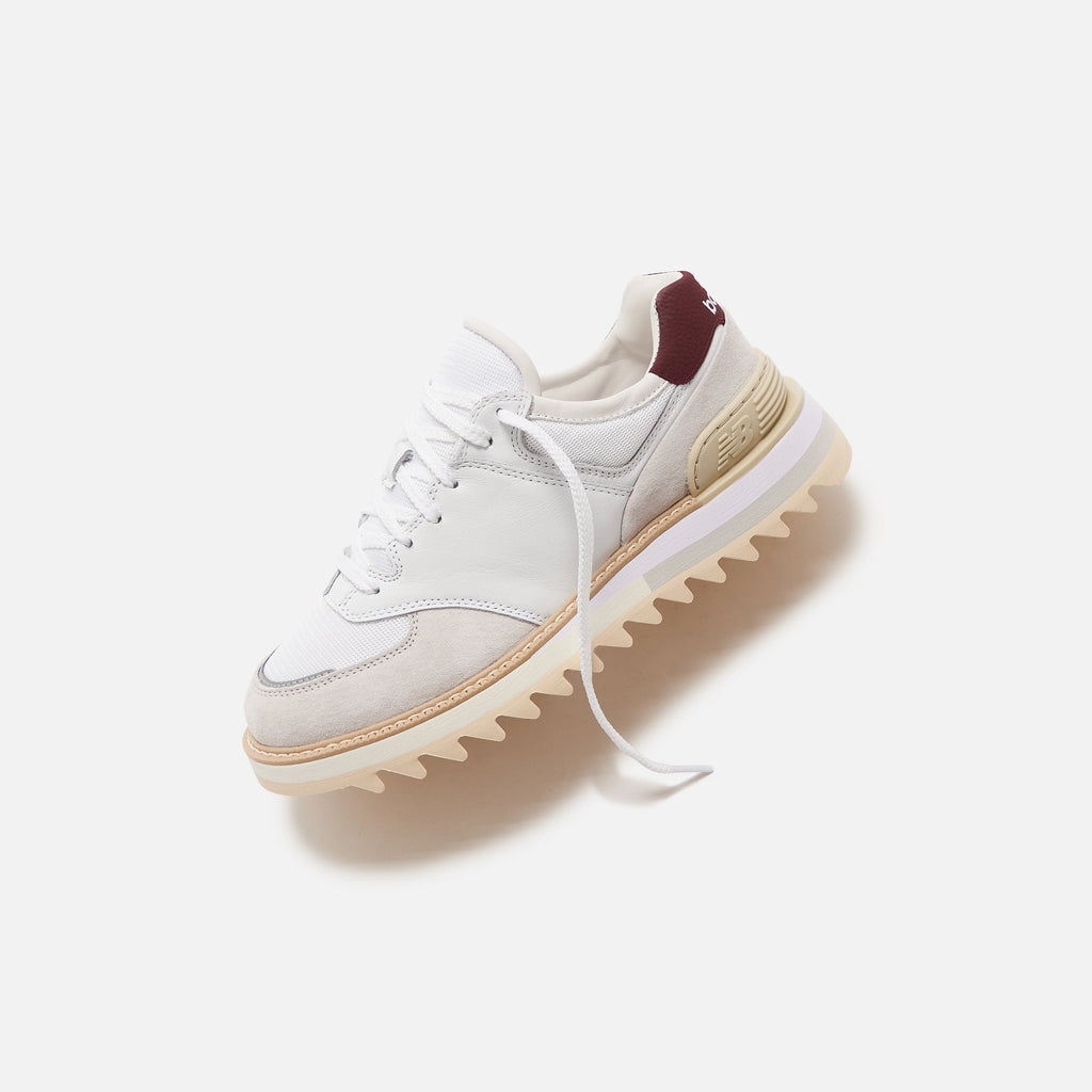 Tokyo Design Studio 574 Trackster White New balance оригінал – Купити в Україні – вид ззаду