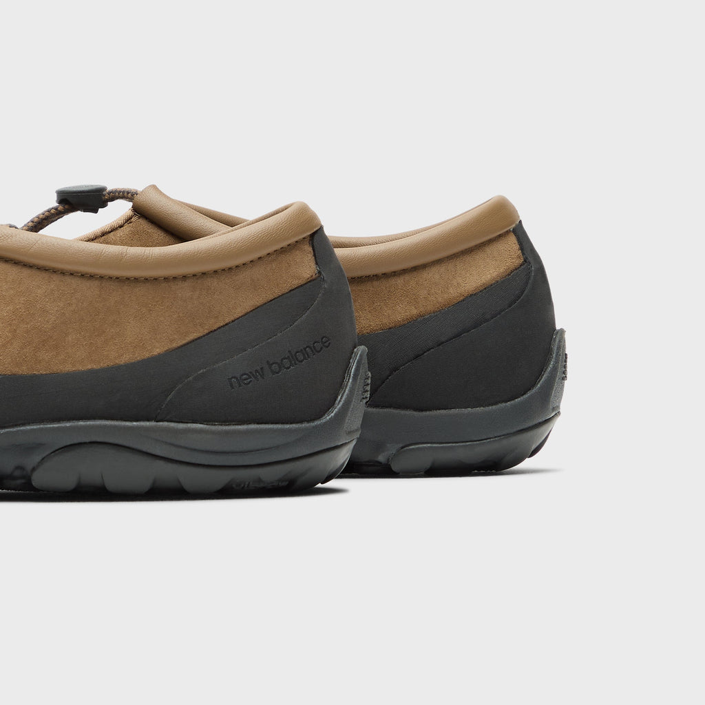 Оригінальна X Tokyo Design Studio Mt10t Black New balance – детальний вид