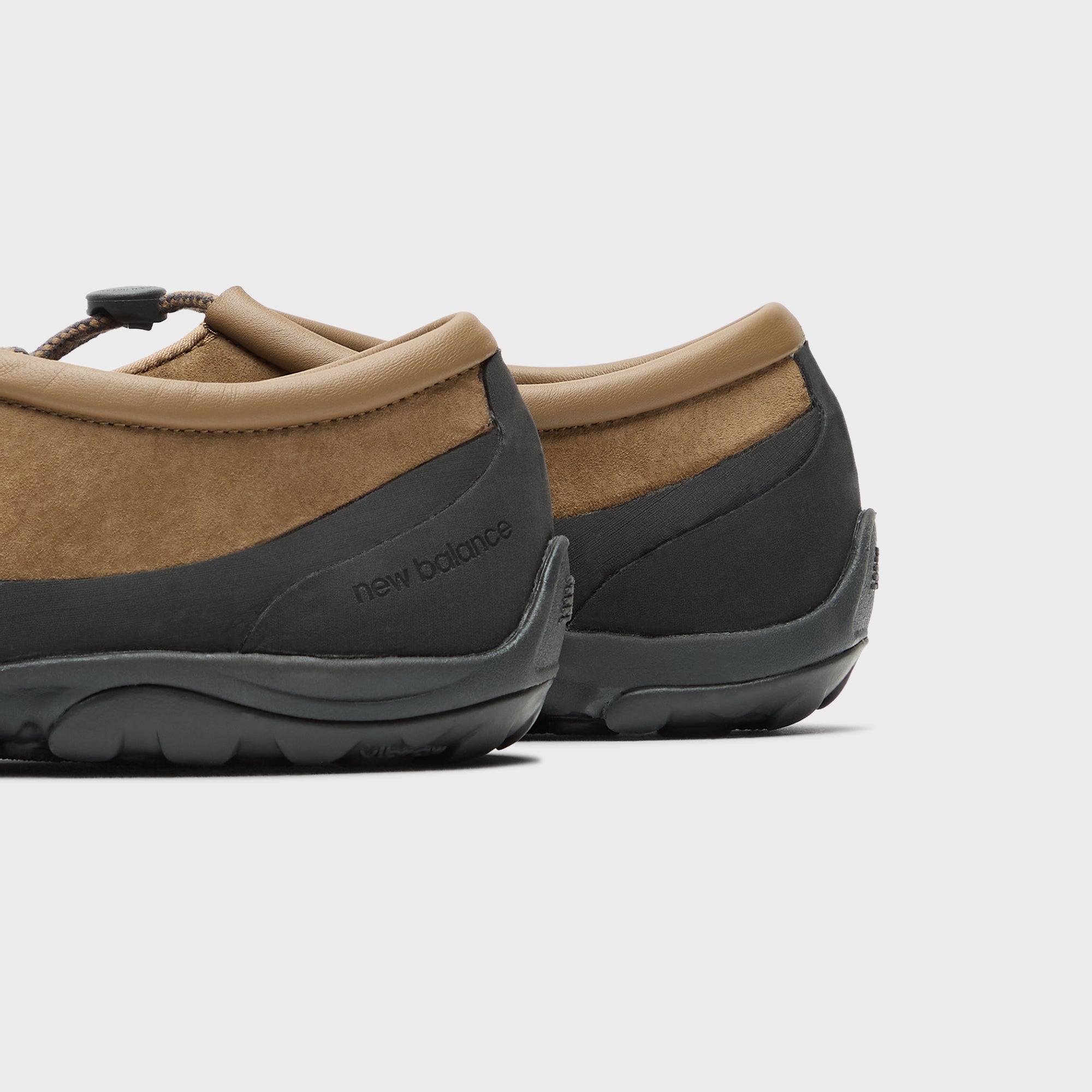 Оригінальна X Tokyo Design Studio Mt10t Black New balance – детальний вид