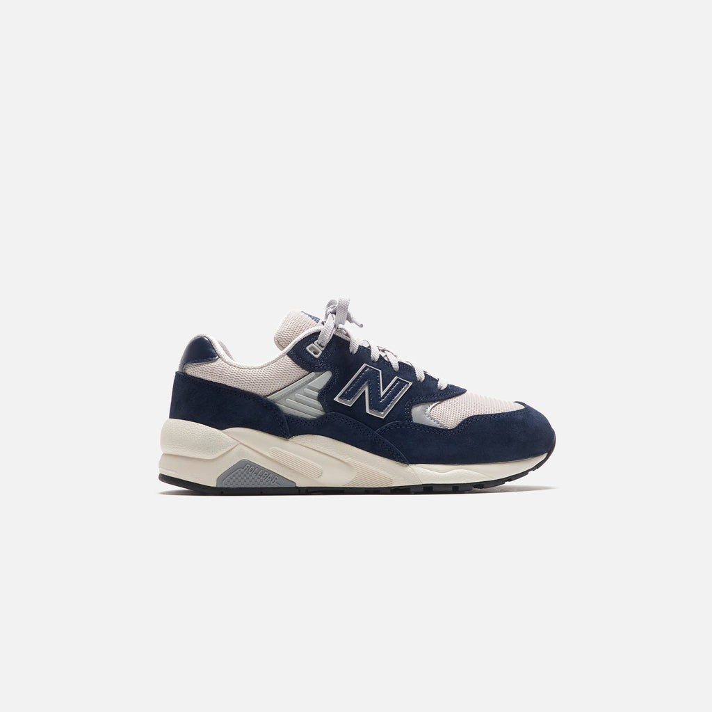 New balance Footwear оригінал | Швидка доставка Україна – боковий вид