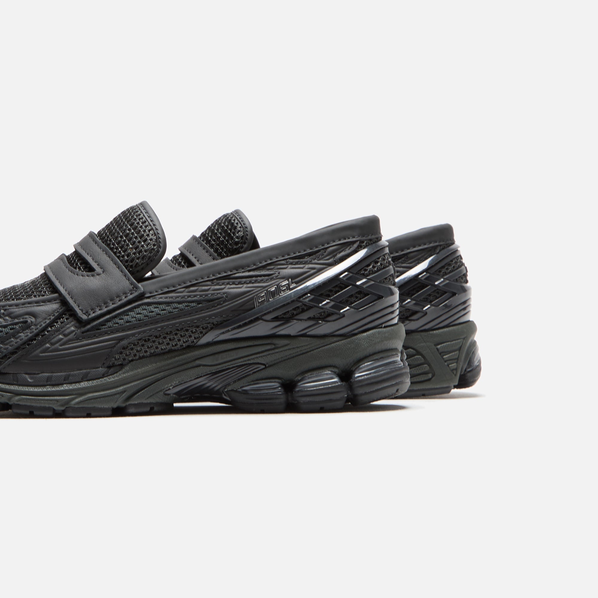 1906l Black New balance оригінал – Купити в Україні – детальний вид