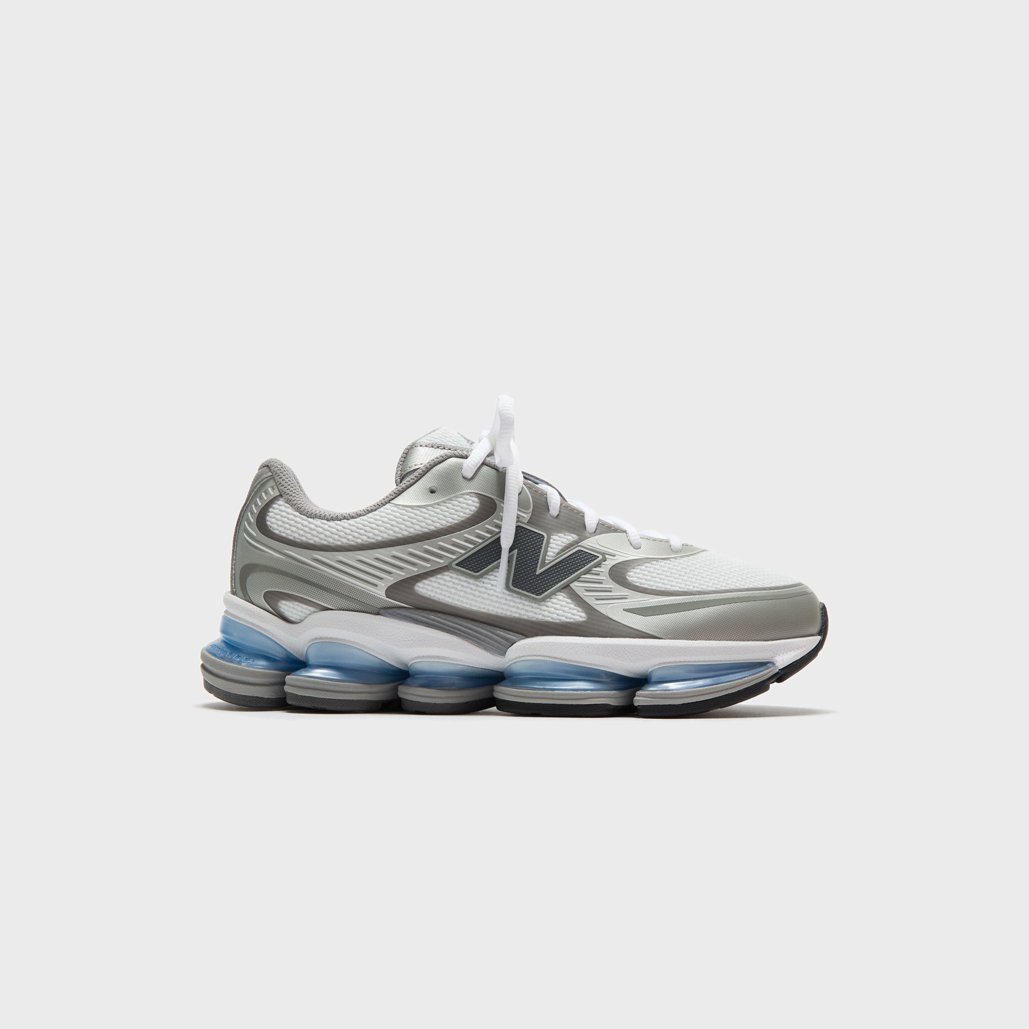 Оригінальна Abzorb 2000 White New balance – боковий вид