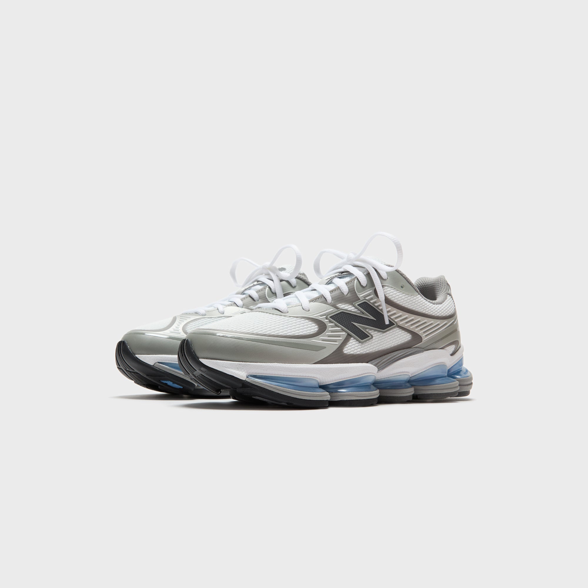 Оригінальна Abzorb 2000 White New balance – вид ззаду