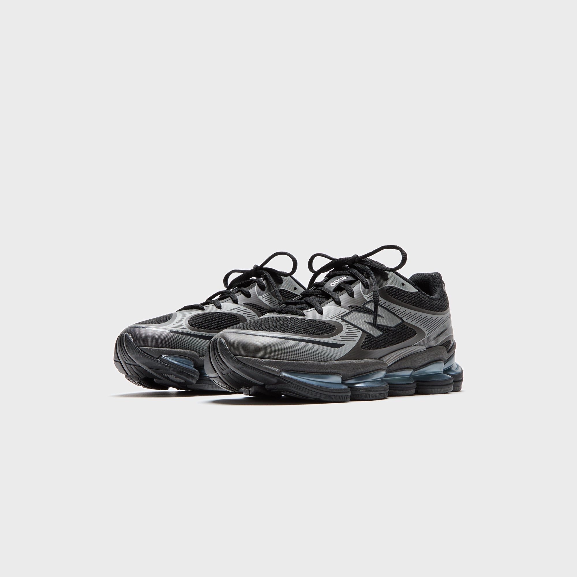 Abzorb 2000 Black New balance оригінал – Купити в Україні – вид ззаду
