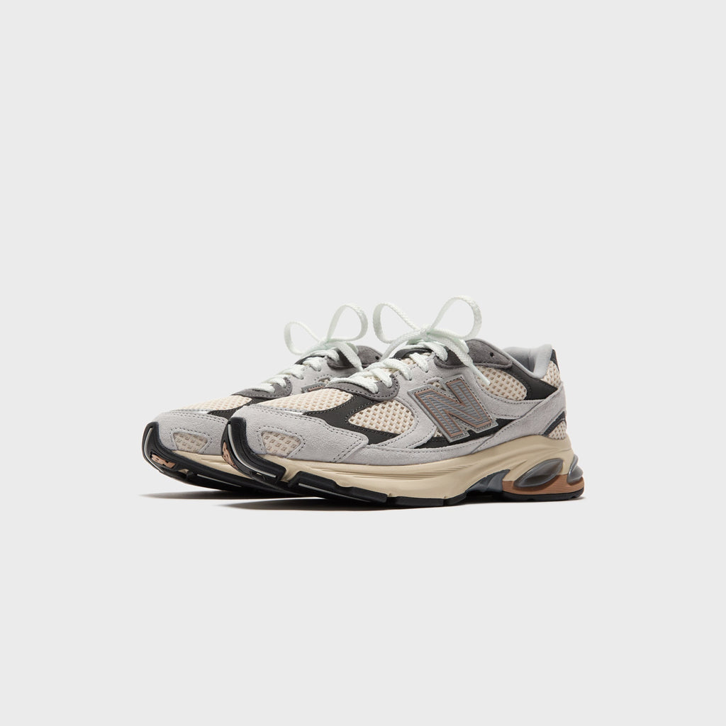 Abzorb 2010 Brighton Grey New balance – Гарантія оригінальності – вид ззаду