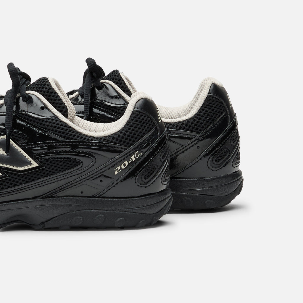 Оригінальна 204l Black New balance – детальний вид