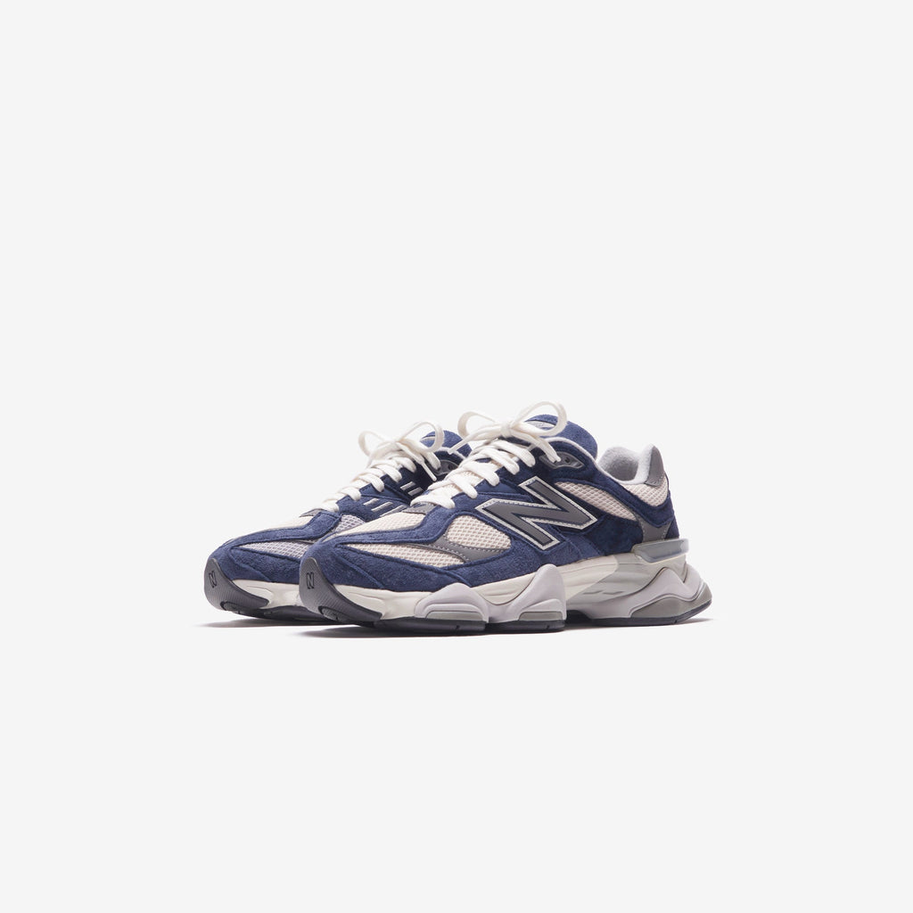 Оригінальна U9060v1 Natural Indigo New balance – вид ззаду