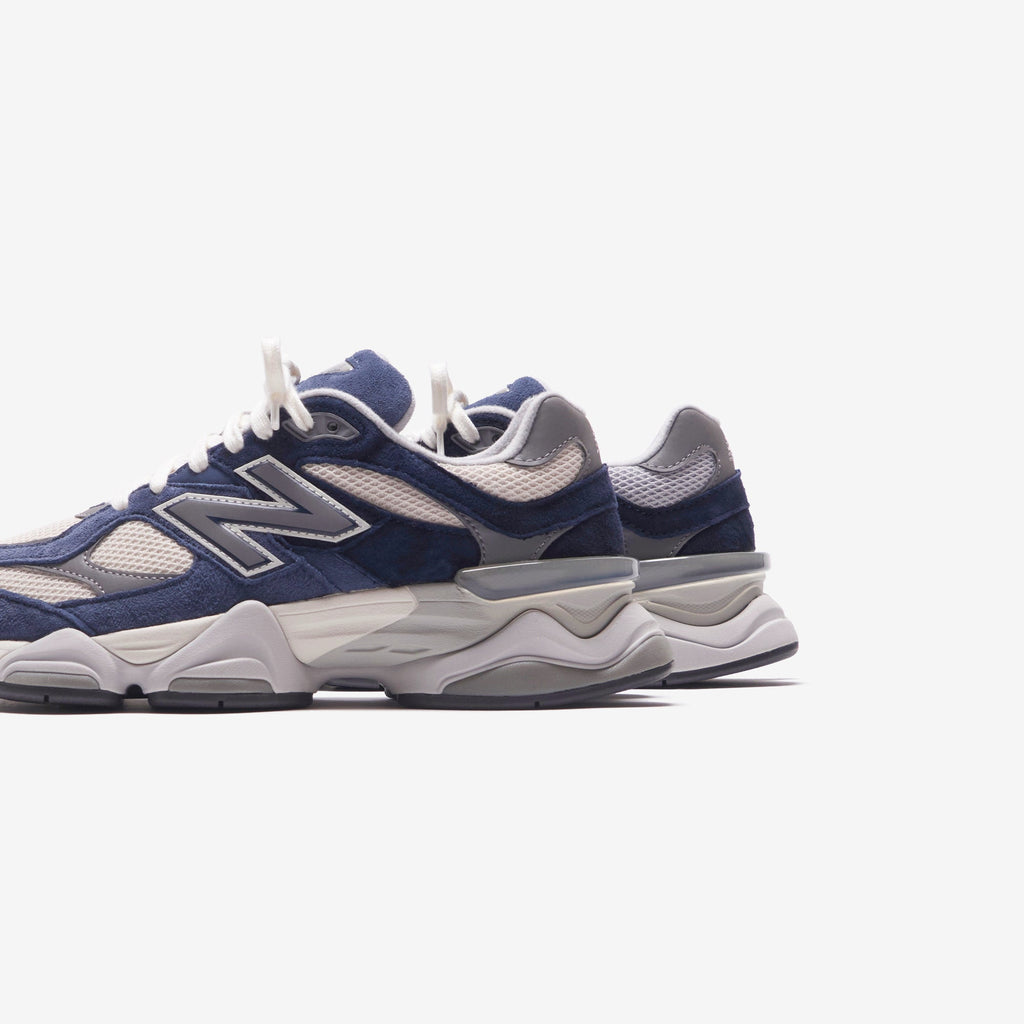 Оригінальна U9060v1 Natural Indigo New balance – детальний вид