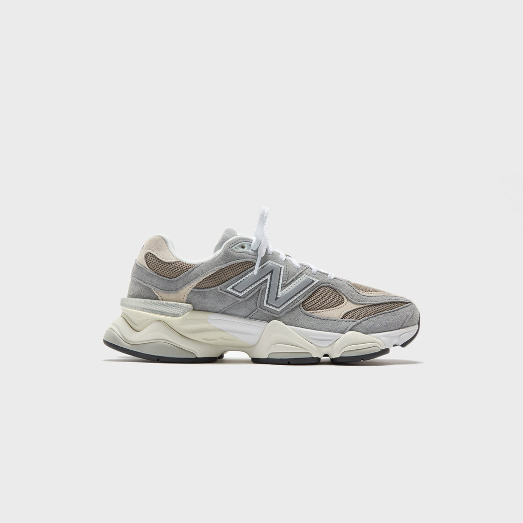 Оригінальна 9060 Slate Grey New balance – боковий вид