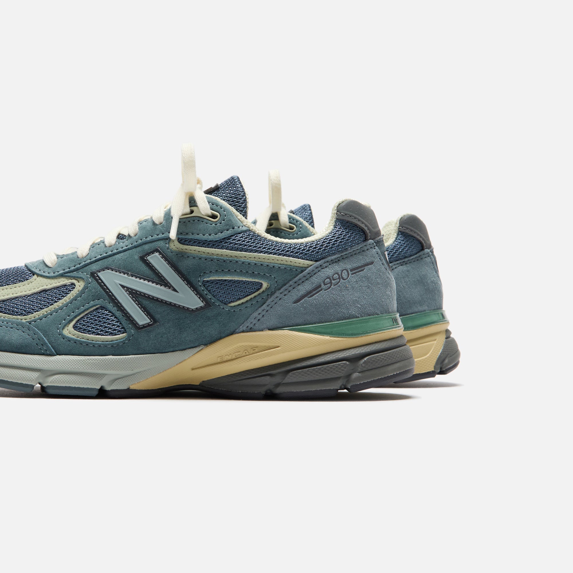 Оригінальна Made In Usa 990v4 Dusty Blue New balance – детальний вид