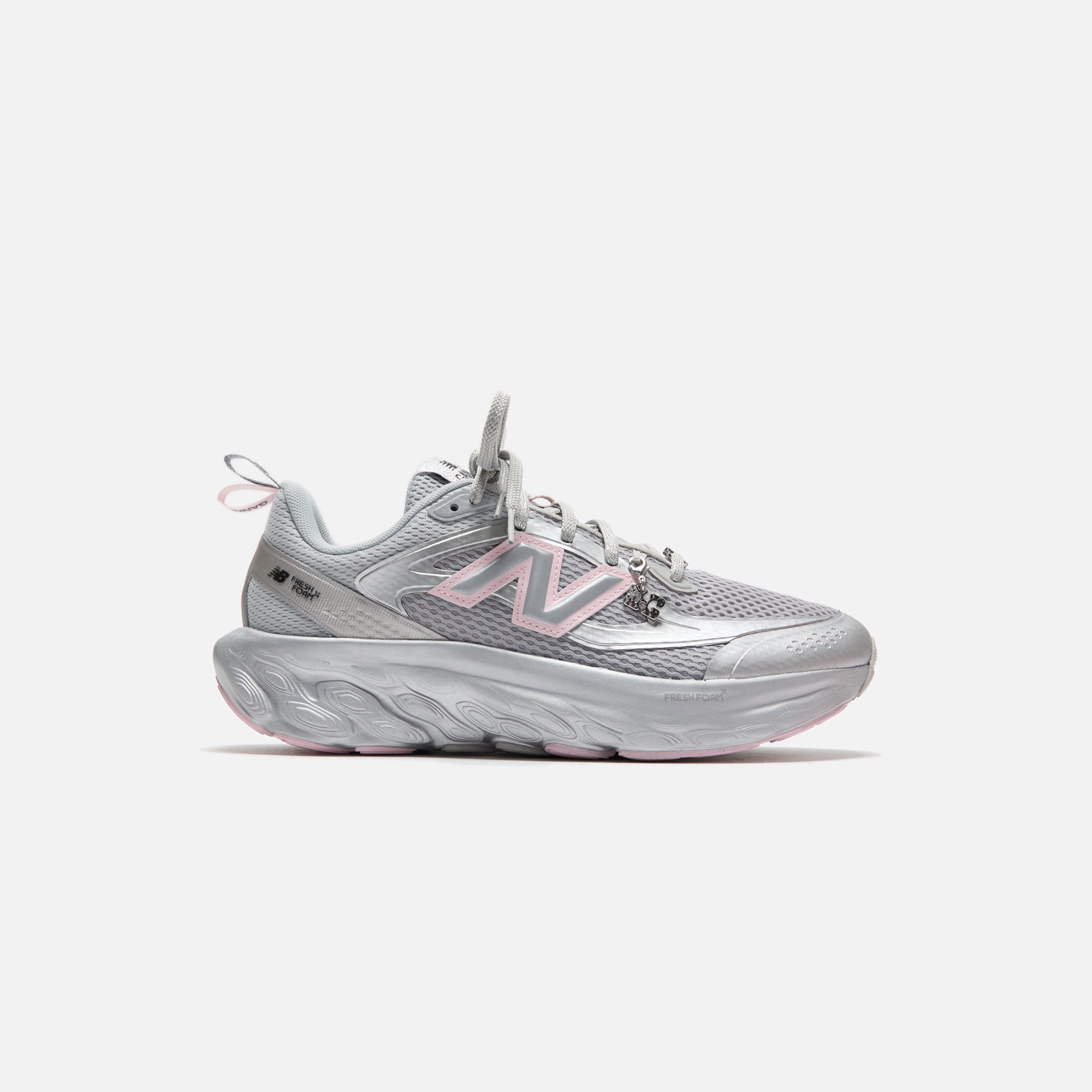 Fresh Foam Trainer Grey New balance оригінал – Купити в Україні – боковий вид - NEW BALANCE
