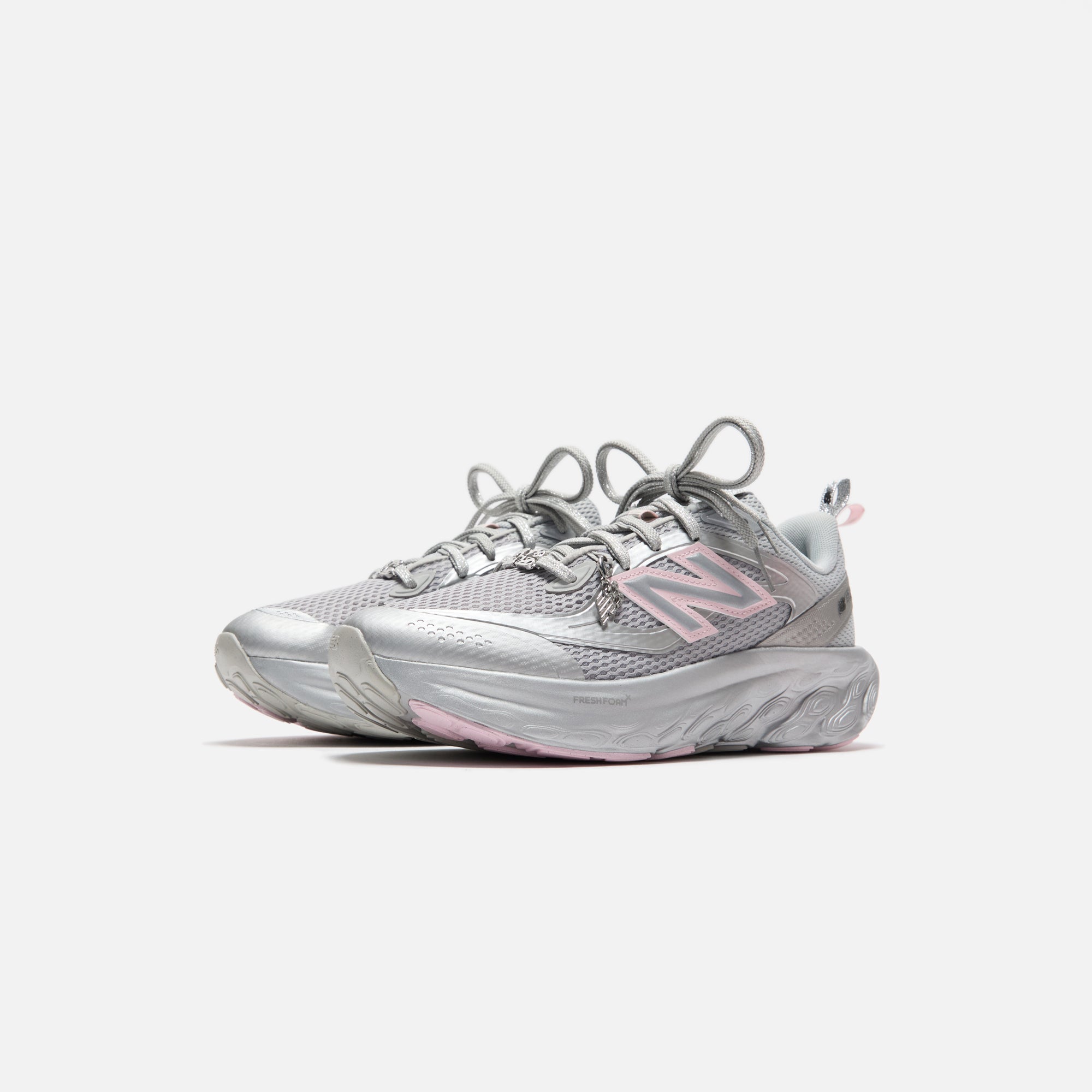 Fresh Foam Trainer Grey New balance оригінал – Купити в Україні – вид ззаду - NEW BALANCE