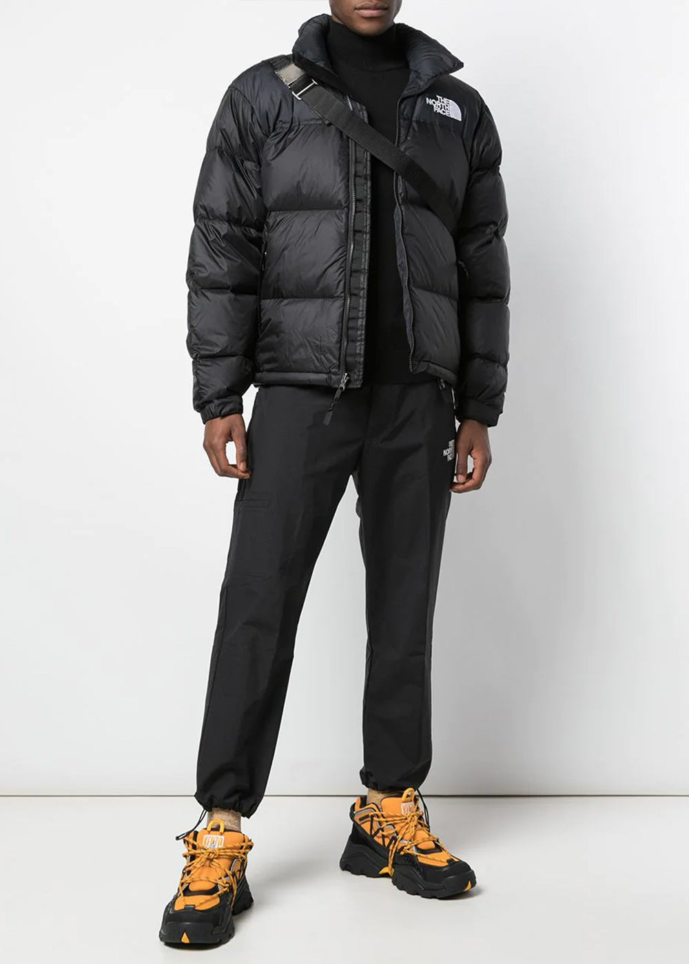 Black 1996 Retro Nuptse Jacket The north face – Гарантія оригінальності – збільшений вид