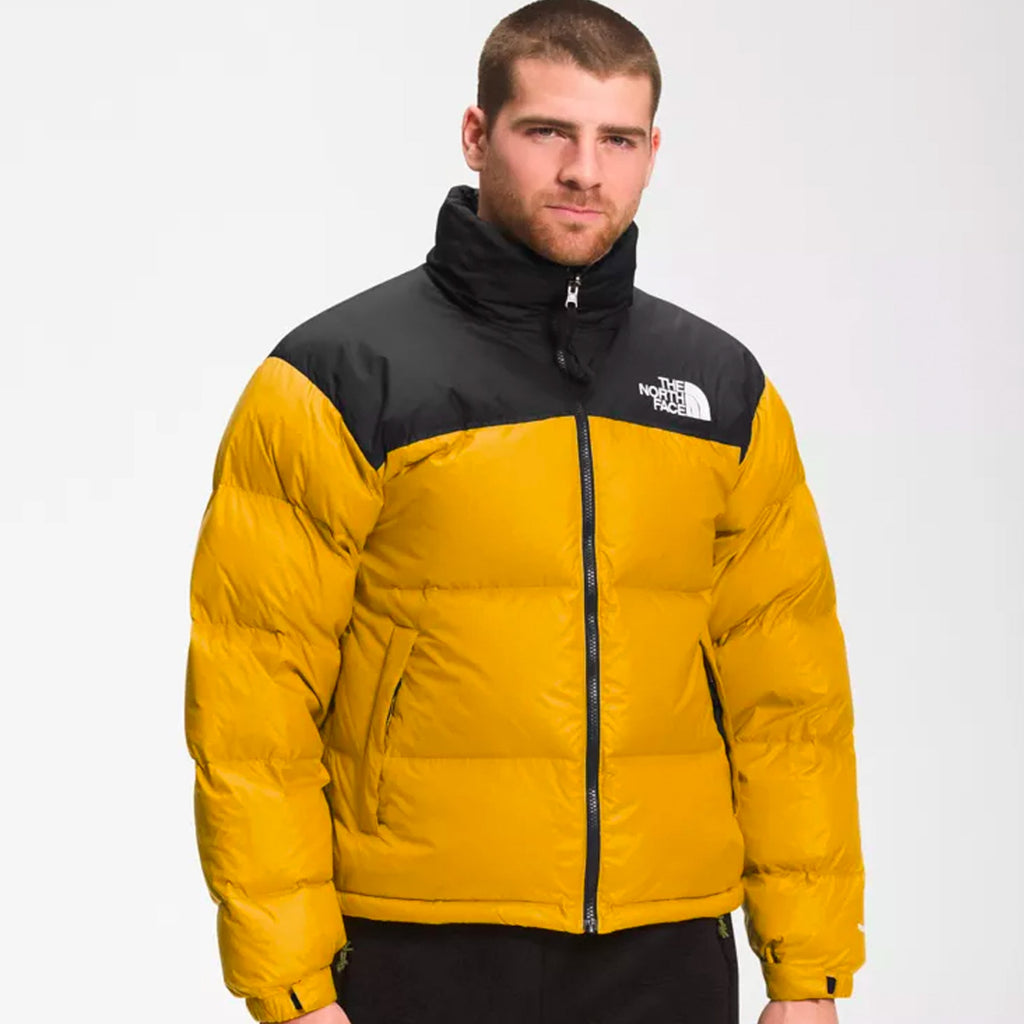 Mens 1996 Retro Nuptse Jacket Arrowwood Yellow The north face оригінал – Купити в Україні – вид ззаду