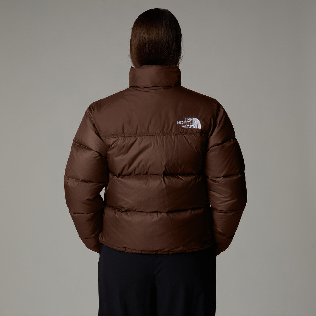 Wmns 1996 Retro Nuptse Jacket The north face – Гарантія оригінальності – вид ззаду
