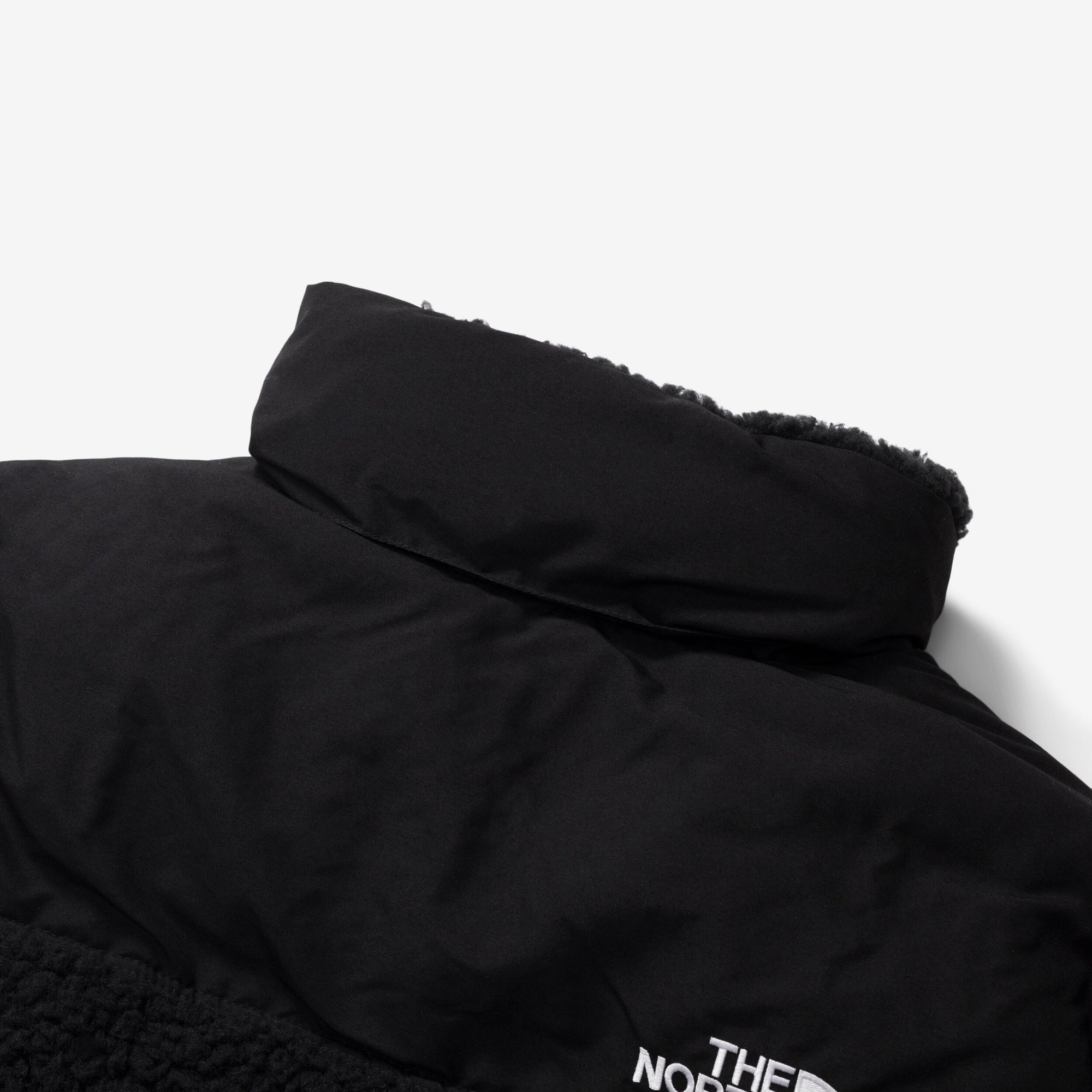 The north face Outerwear оригінал | Швидка доставка Україна – вид ззаду