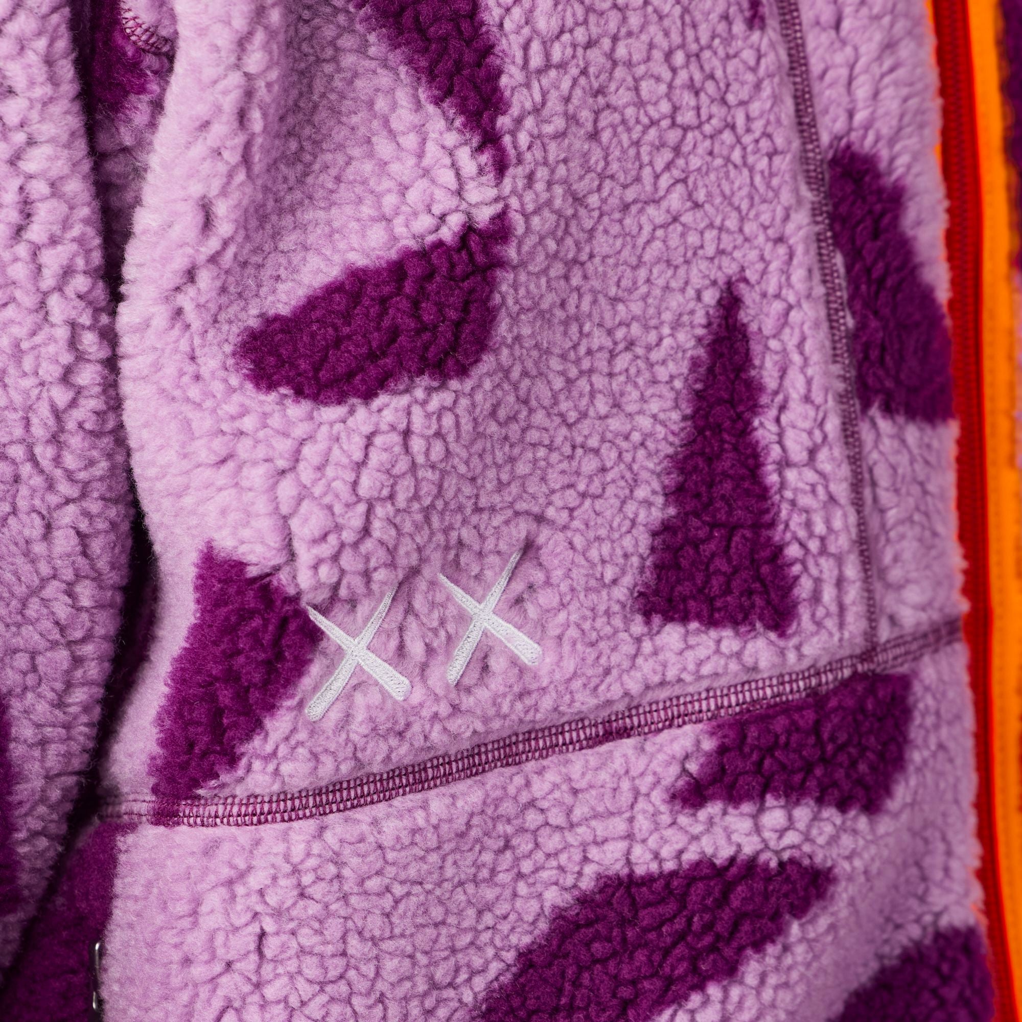 Оригінальна XX Kaws Freeride Fleece Jacket Purple Dragline Print The north face – збільшений вид