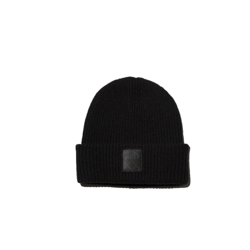Оригінальна X Kaws Beanie The north face – боковий вид