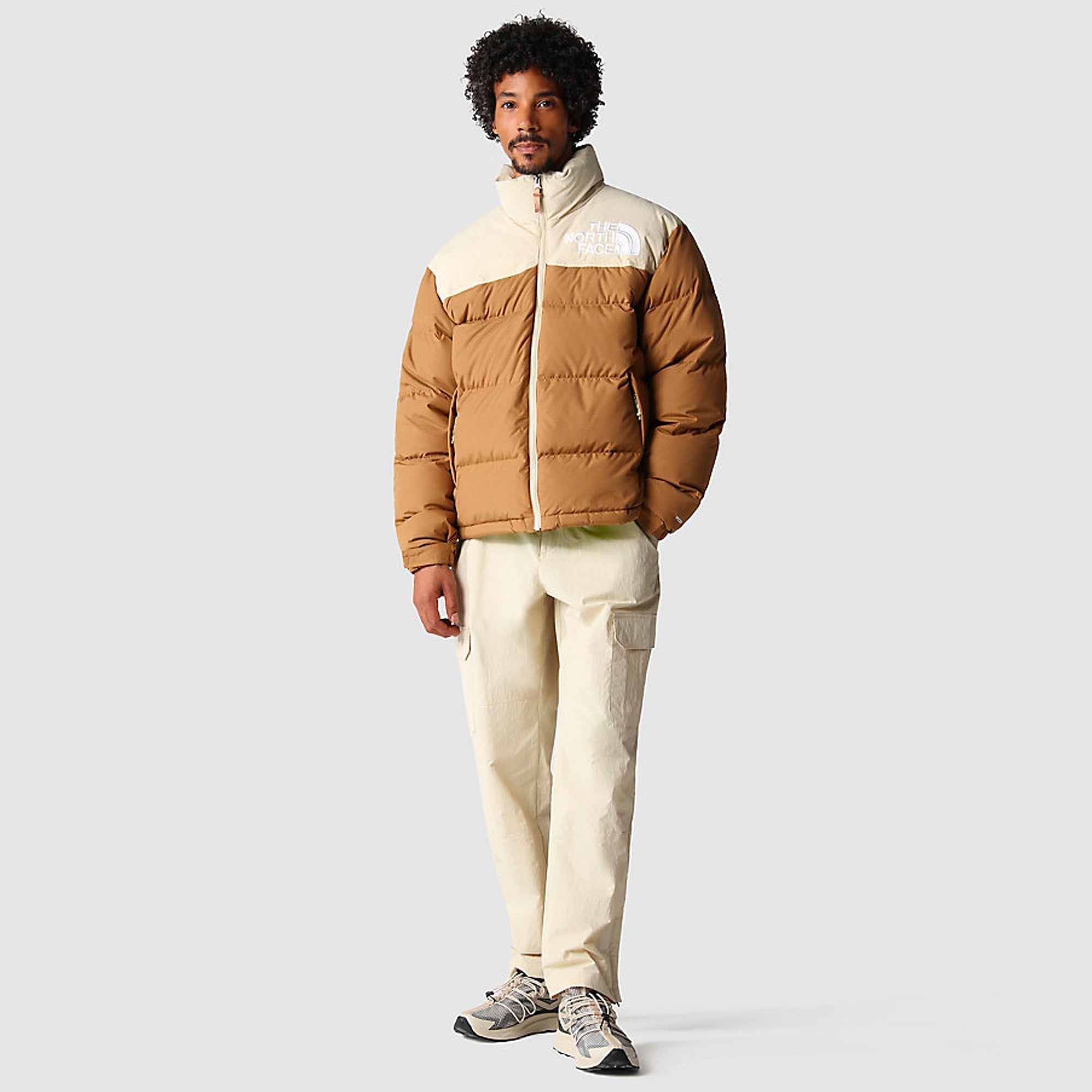 Оригінальна Mens 92 Low Fi Hi Tek Nuptse Jacket The north face – вид ззаду