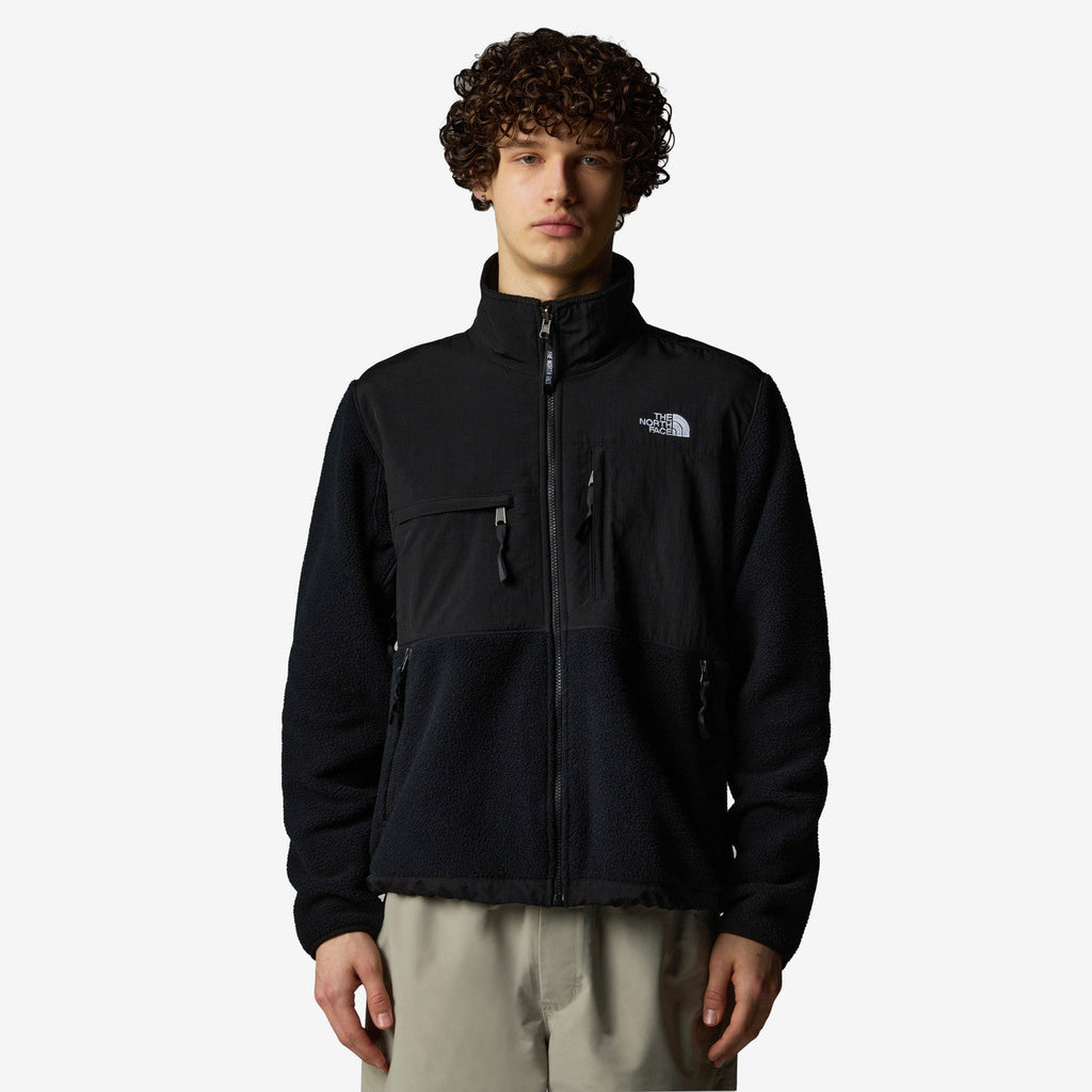 Оригінальна Retro Denali Jacket The north face – детальний вид