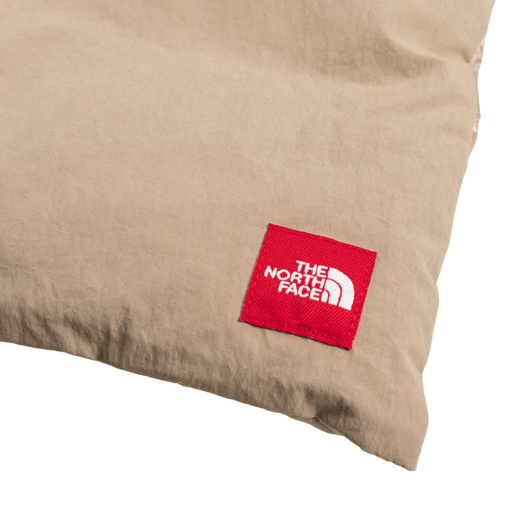 Оригінальна Red Box Down Scarf The north face – вид ззаду