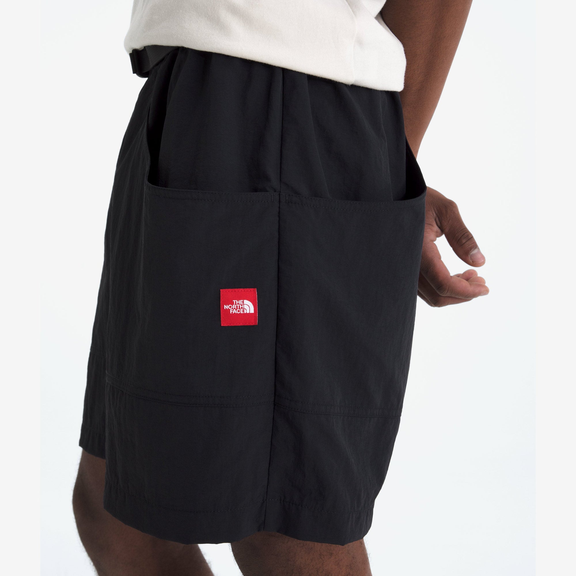 Оригінальна Tnf™ Red Box Nylon Belted Short The north face – детальний вид