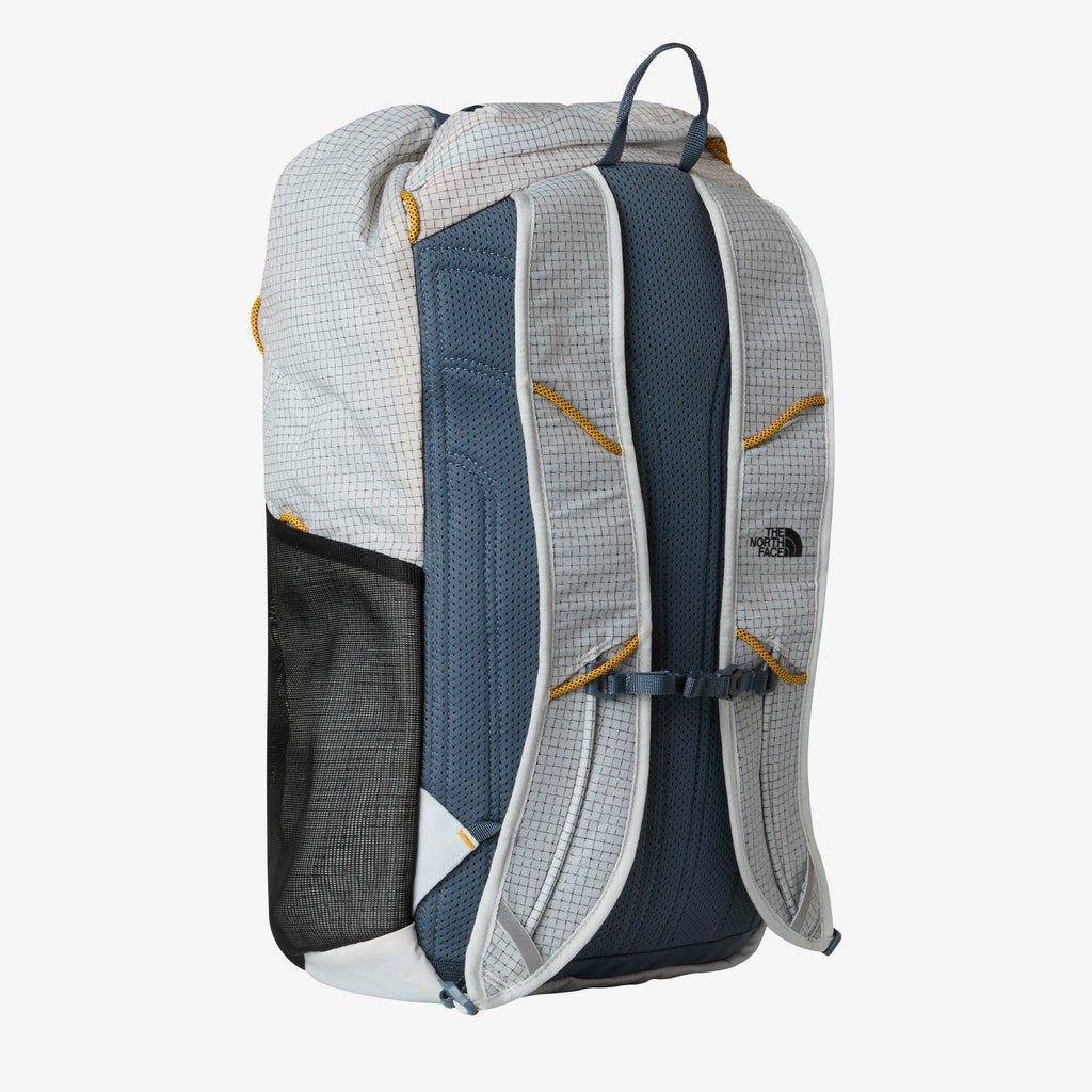 Clyffe Daypack The north face оригінал – Купити в Україні – вид ззаду